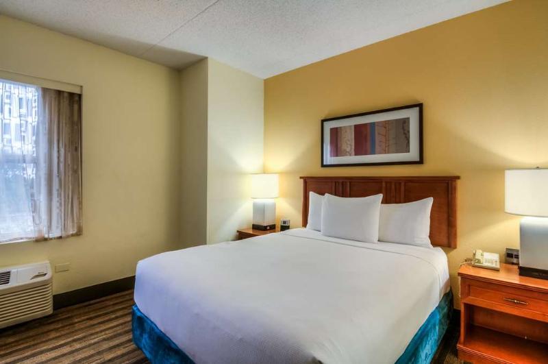 Towneplace Suites By Marriott Chicago Schaumburg Εξωτερικό φωτογραφία